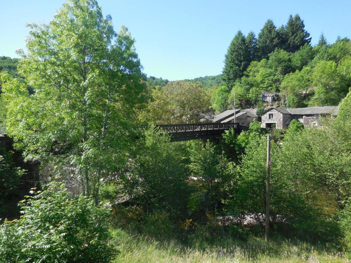 Auberge Du Tarnon Les Vanels Exterior photo